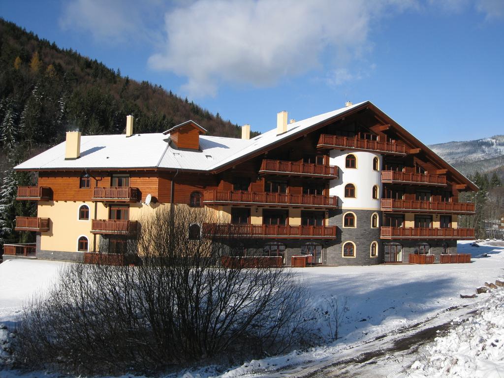 Apartmany Holidaytale Bagian luar foto